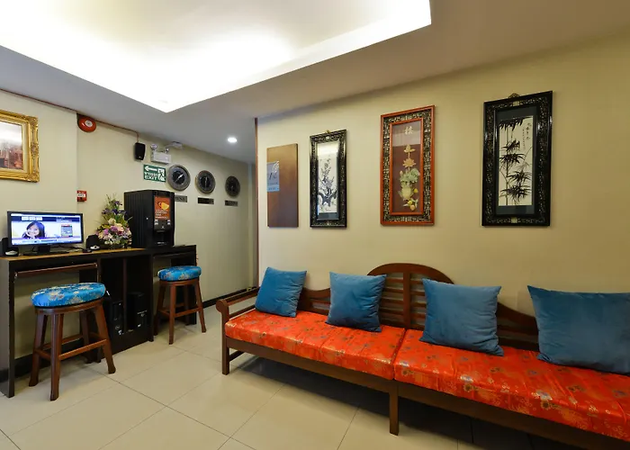 Arawana Express Chinatown Hotel 3*