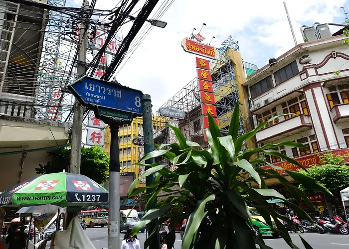 Hotel Arawana Express Chinatown 3*